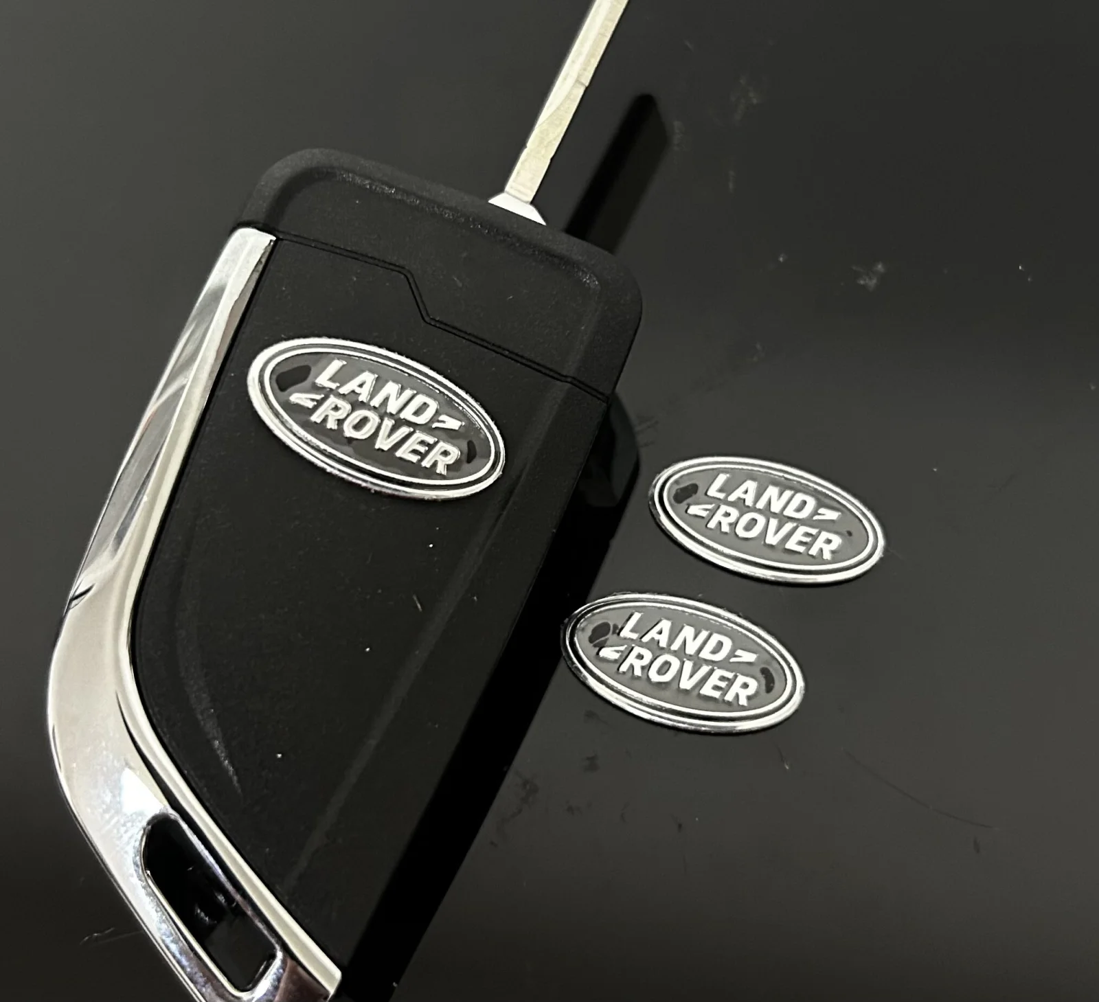 1x für LAND ROVER Schlüssel 24mm Aufkleber ALU Schlüssellogo Emblem Schriftzug LOGO für Range Rover