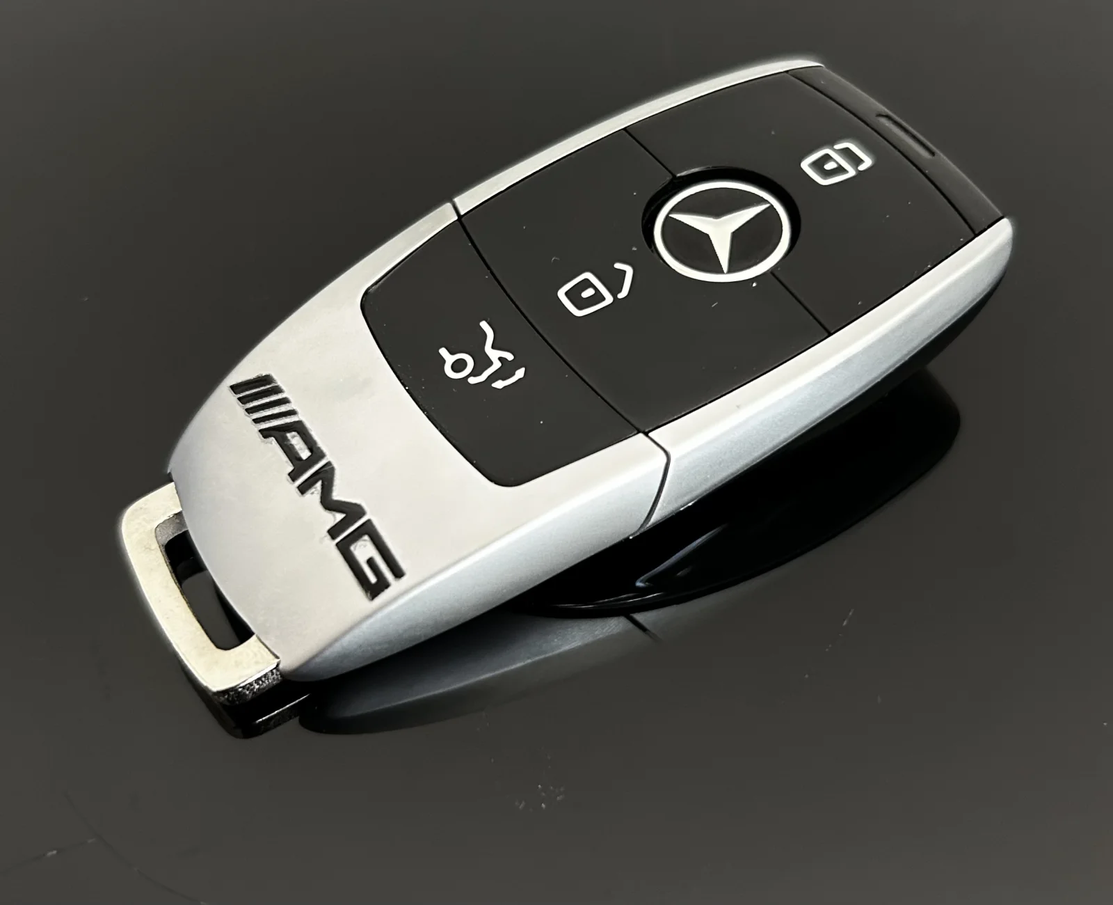 1x für MERCEDES Funkschlüssel AMG Schrift schwarz/silber Gehäuse Autoschlüssel Fahrzeugschlüssel Schlüssel Fernbedienung – Bild 3