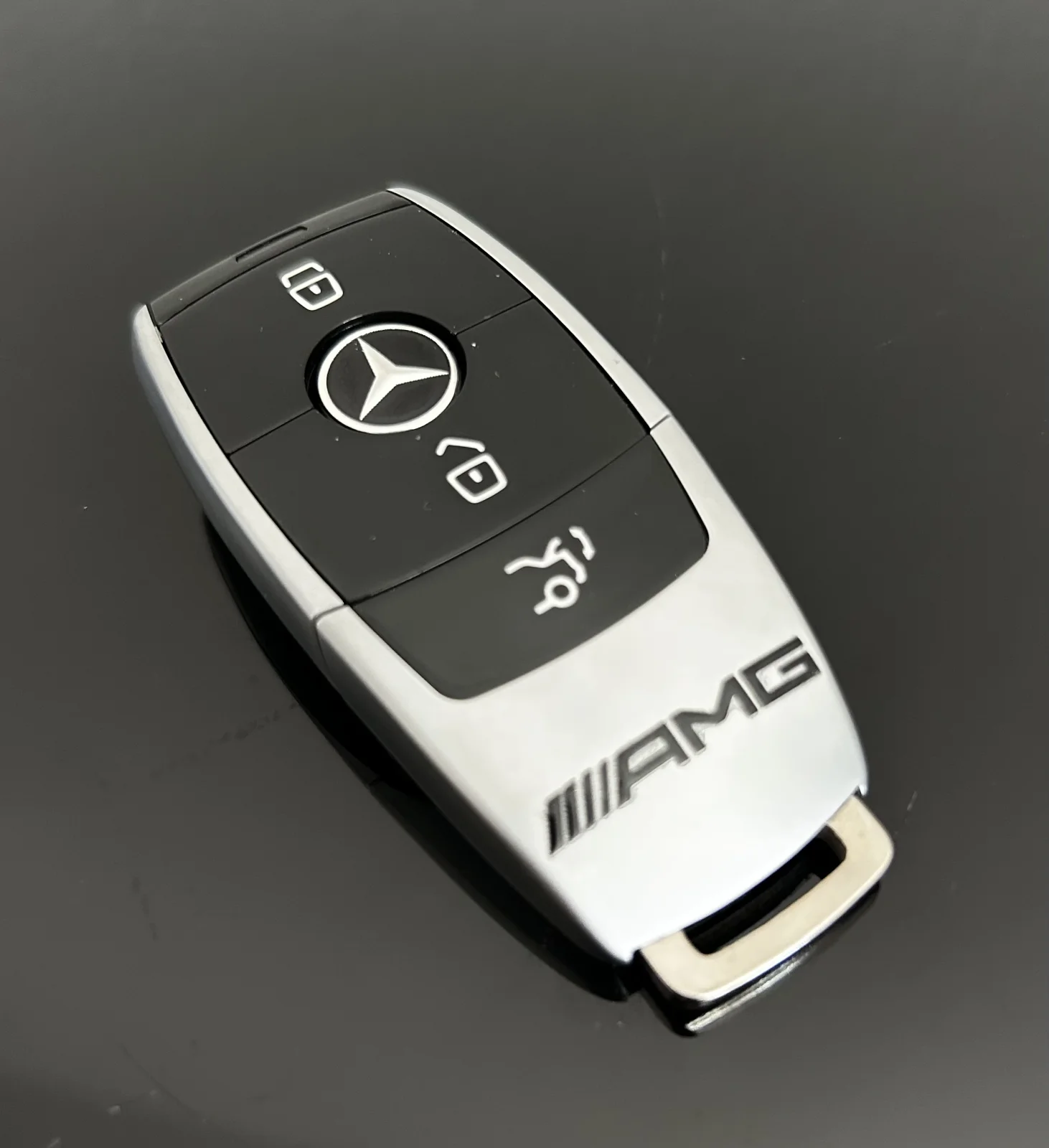 1x für MERCEDES Funkschlüssel AMG Schrift schwarz/silber Gehäuse Autoschlüssel Fahrzeugschlüssel Schlüssel Fernbedienung