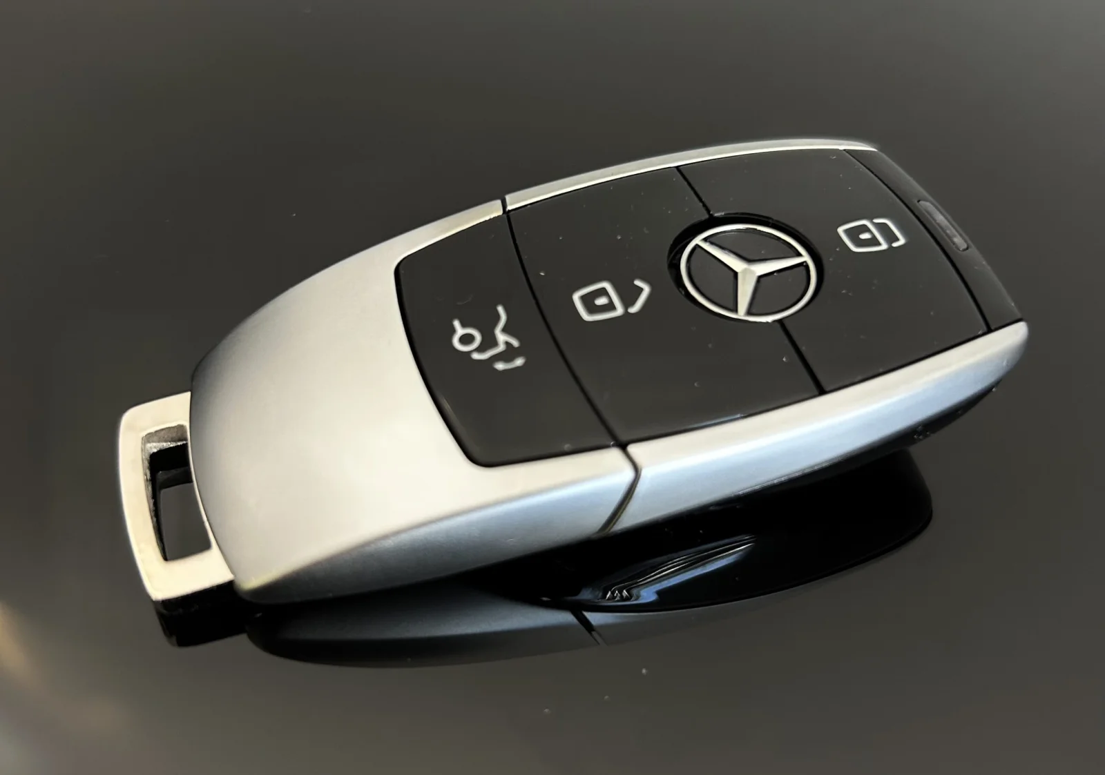 1x für MERCEDES Funkschlüssel METALL schwarz glänzend Gehäuse Autoschlüssel Fahrzeugschlüssel Schlüssel Fernbedienung mit Emblem – Bild 5