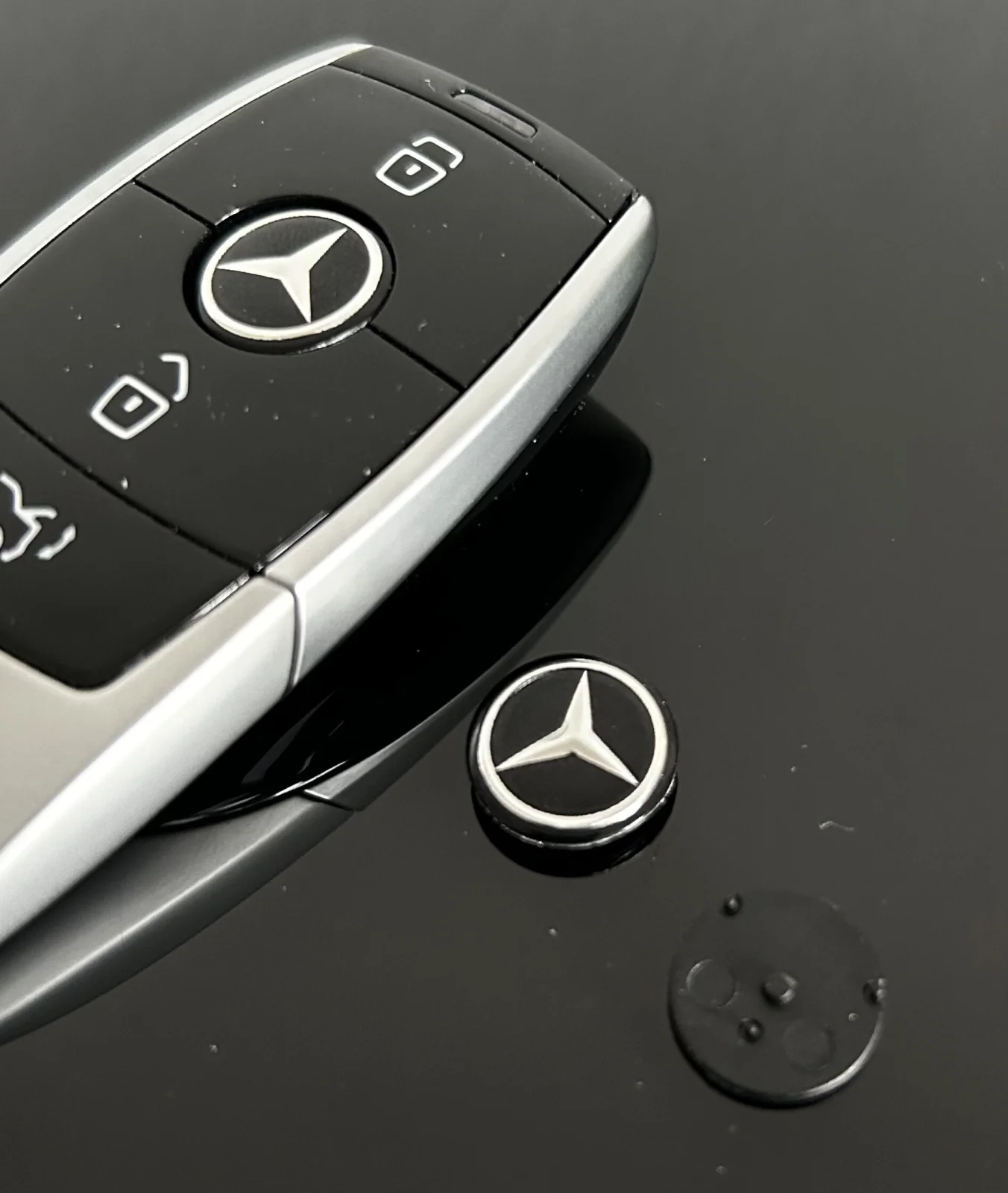 1x für MERCEDES Schlüsselemblem für Gehäuse wie abgebildet glänzend schwarz Schlüssellogo Emblem Schriftzug LOGO Stern