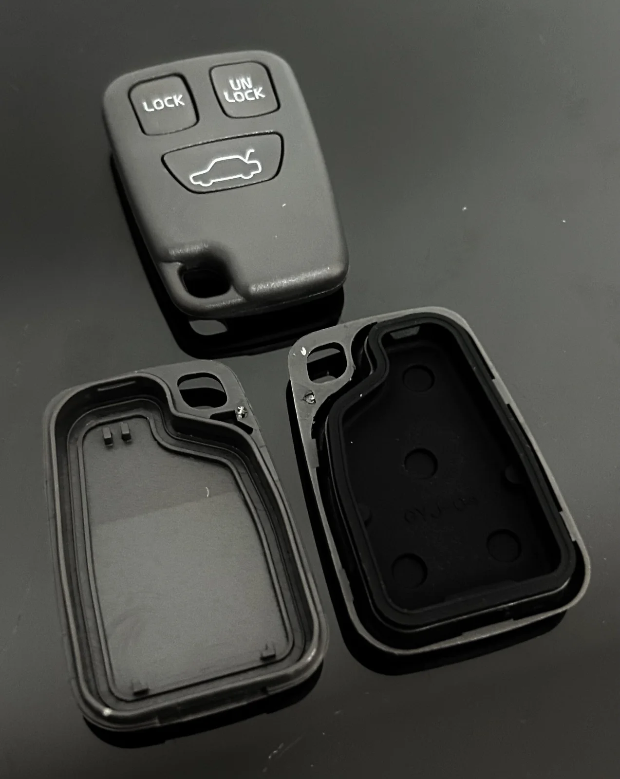 1x für VOLVO 3 Tasten Schlüsselgehäuse + Emblem Fernbedienung Gehäuse Autoschlüssel S40 S60 S70 S80 S90 V40 V70 V90 XC70 XC90 – Bild 3