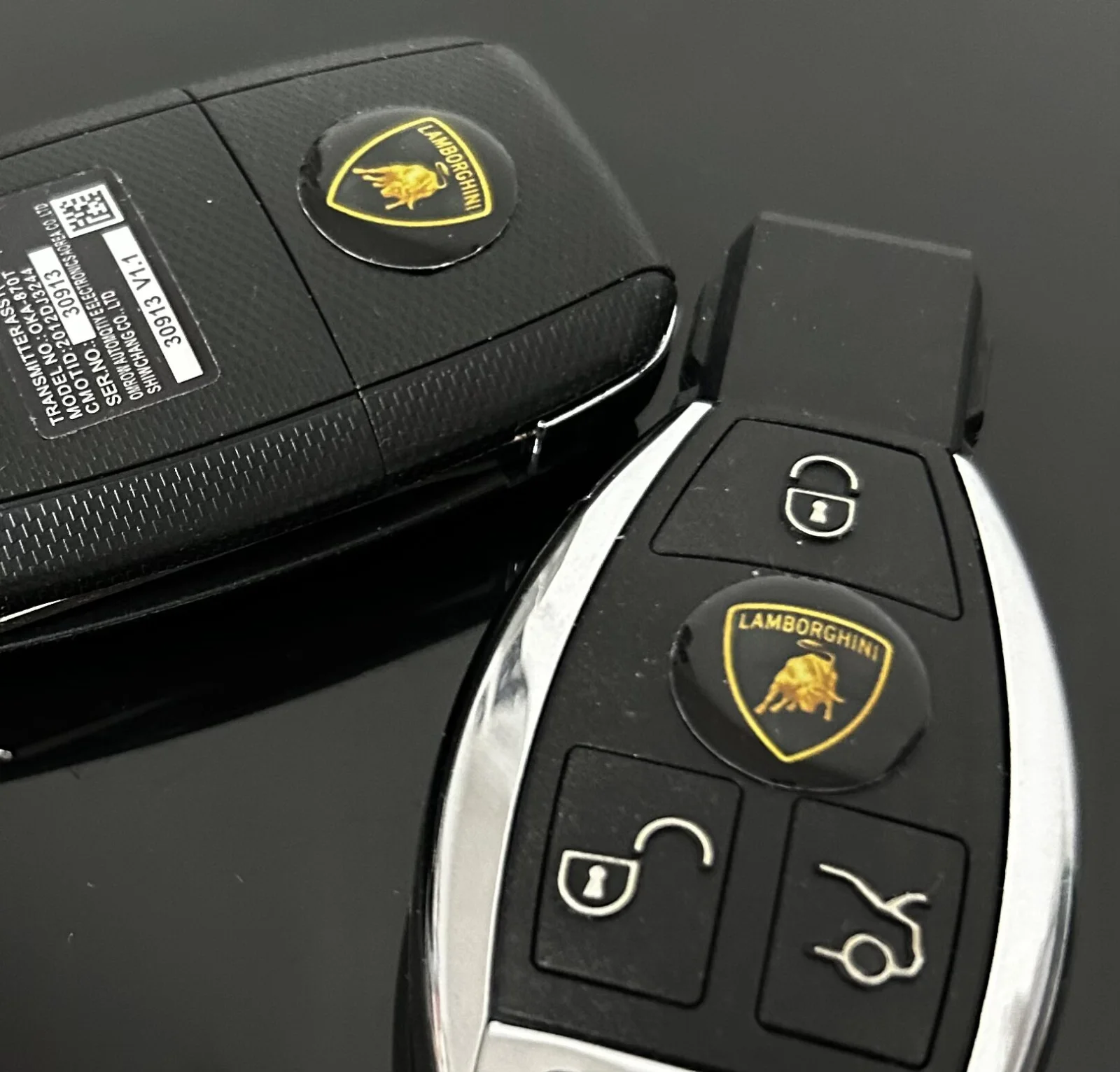 1x LAMBORGHINI Schlüsselemblem 14mm Schlüssellogo Emblem Schriftzug LOGO Aufkleber für Autoschlüssel – Bild 3