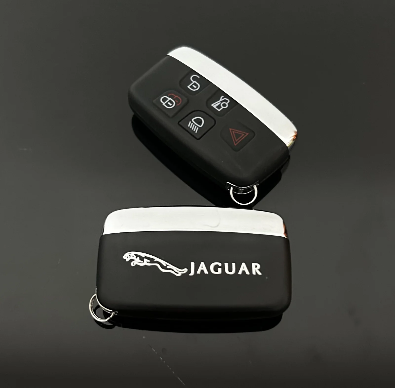 1x NEU JAGUAR Schlüsselgehäuse EDITION 4 Tasten Metall Kunststoff schwarz mit Logo Emblem