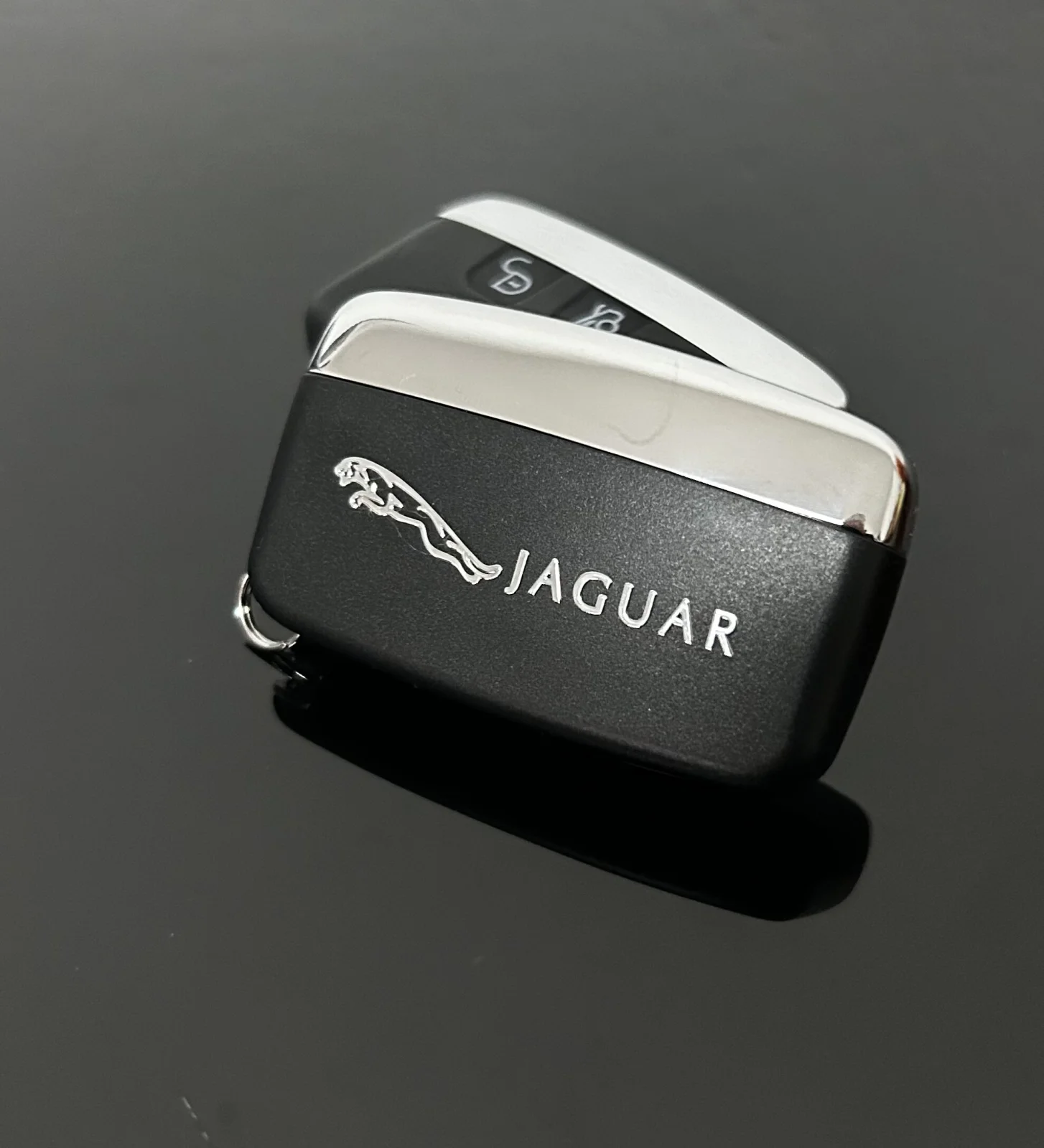 1x NEU JAGUAR Schlüsselgehäuse EDITION 4 Tasten Metall Kunststoff schwarz mit Logo Emblem – Bild 4