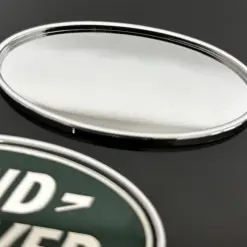 1x neu LAND ROVER Emblem + Trägerplatte 9 x 4,9cm grün/silber Emblem Schriftzug Logo Heck Grill LR053190 LR088950 DAH100680 – Bild 6