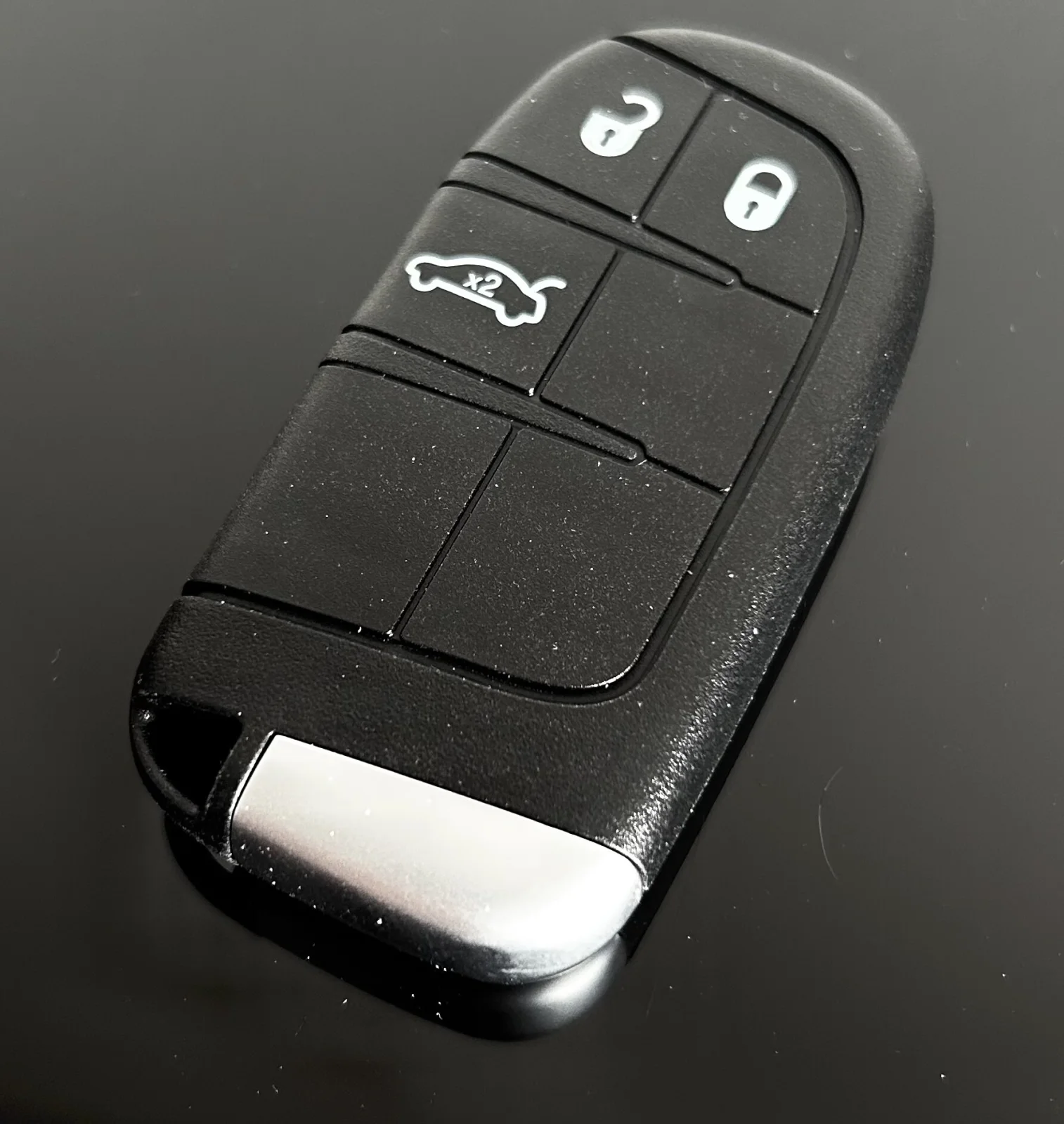 1x RAM Challenger Chrysler Jeep Dodge Schlüsselgehäuse mit Emblem Logo 3 Tasten Autoschlüssel – Bild 6