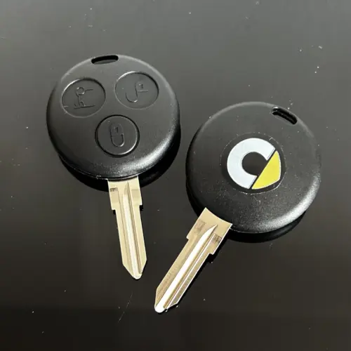 1x SMART Schlüsselgehäuse schwarz + Emblem Schlüssel Rohling Fortwo 450 Cabrio City Coupe