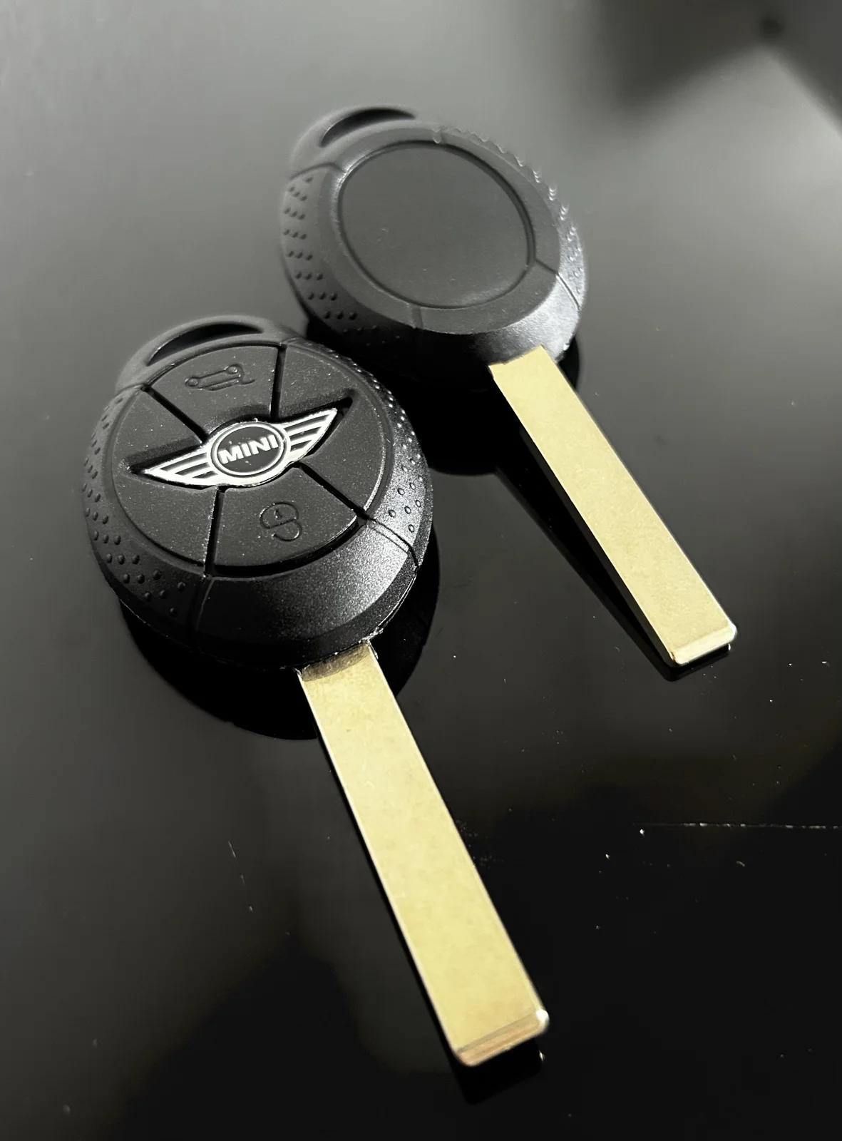 für einen MINI 3 Tasten Schlüsselgehäuse + Emblem Copper Schlüssel Rohling Ersatzschlüssel für Mini Cooper 2005–2007