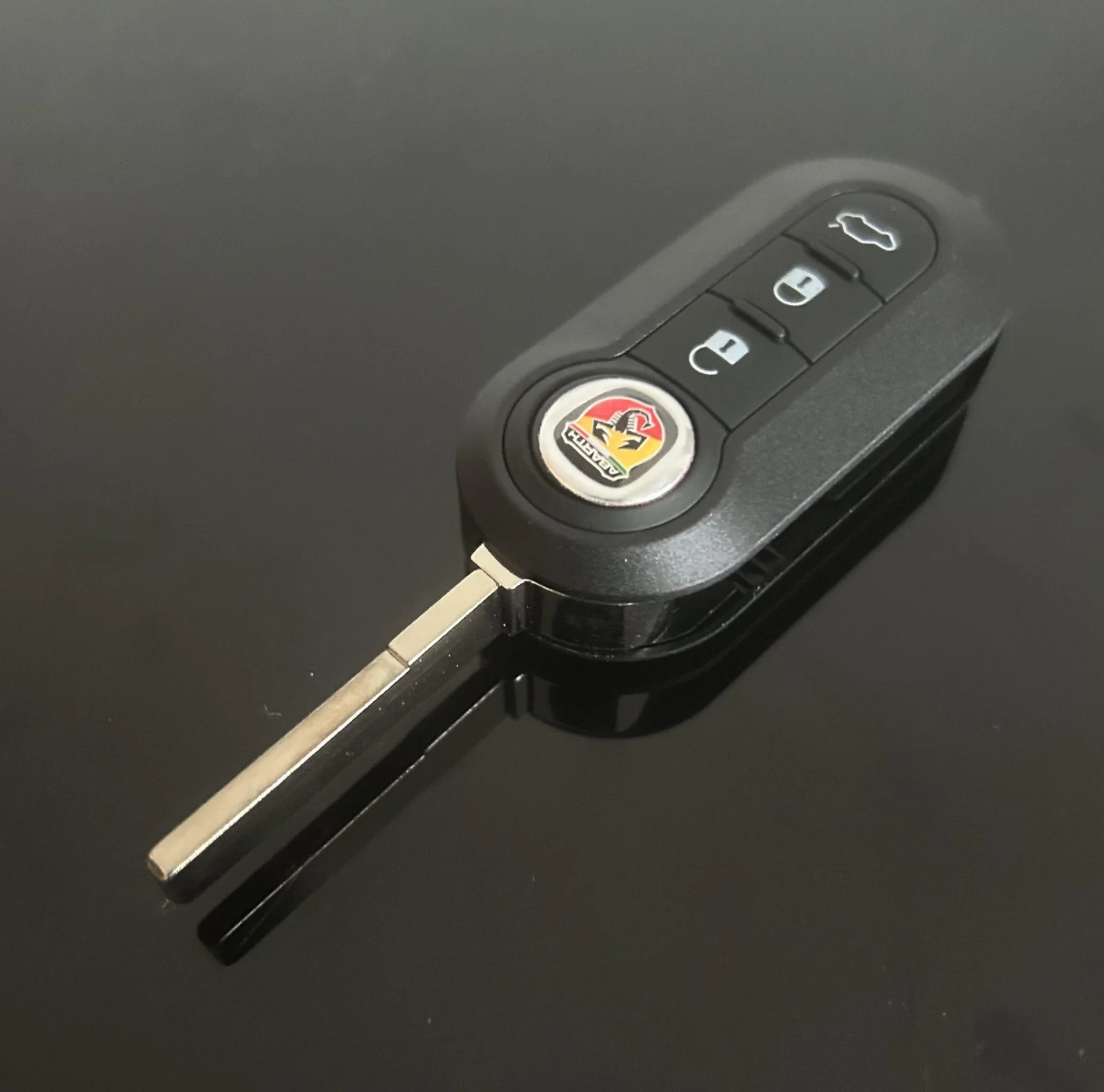 NEU ABARTH 500 Funkschlüssel incl. ELEKTRONIK Autoschlüssel Fahrzeug Schlüssel Fernbedienung