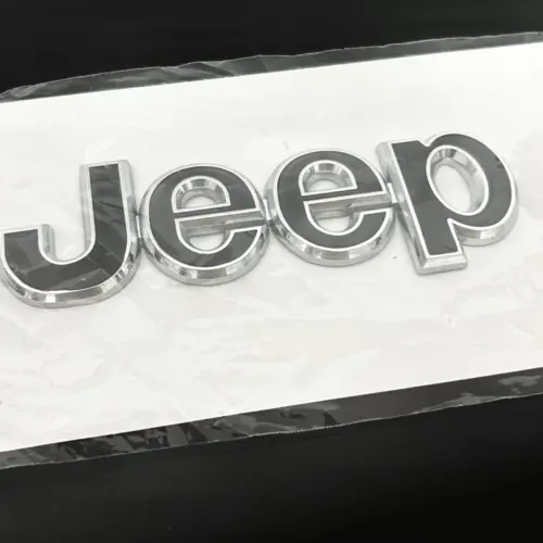 neu Jeep Emblem 135mm Metall SCHWARZ CHROM Schriftzug Logo Chrysler Wrangler OVP