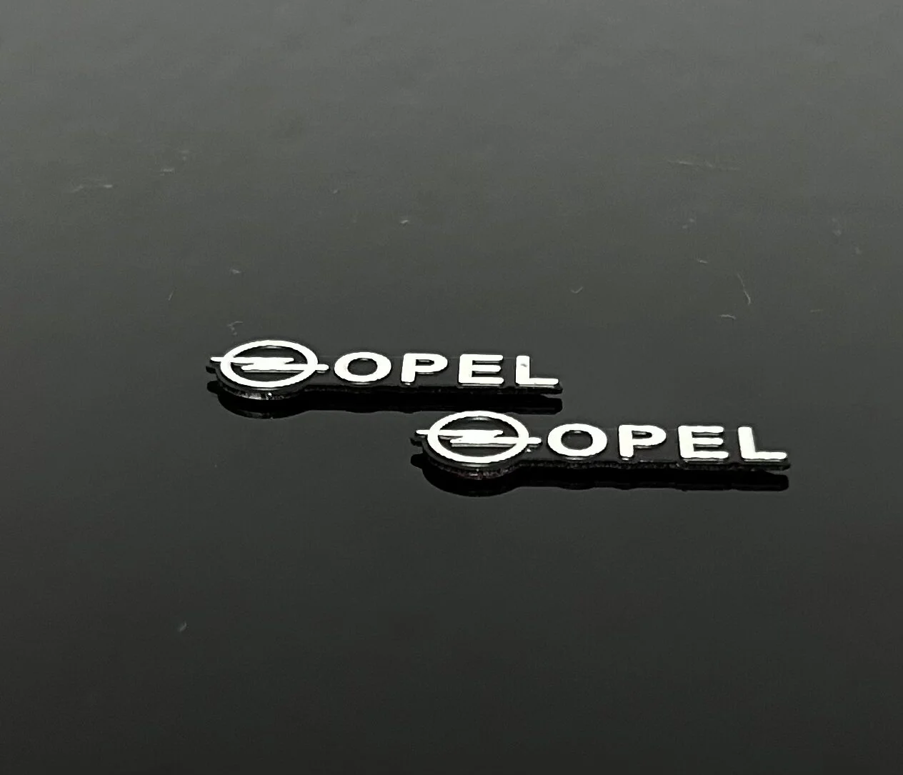 OPEL 3D Aluschild 30x8mm Lenkrad Amatur Spiegel Aufkleber SPEAKER Logo Emblem – Bild 2