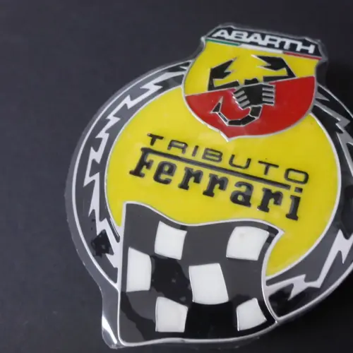 1x Abarth Tributo 595 ORIGINAL Emblem NEU Logo Schritzug 735524380 – Ansicht 4