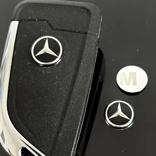 1x für MERCEDES 14mm Schlüsselemblem an Gehäuse glänzend schwarz Schlüssellogo Emblem Schriftzug LOGO Stern