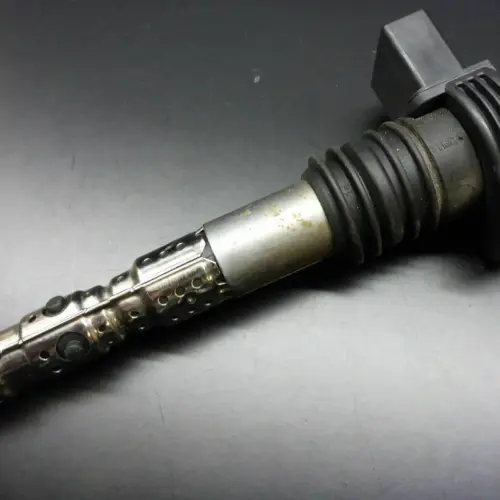 AUDI ORIGINAL 06B905115N Zündspule mit Zündkerzenstecker Zündmodul Seat Skoda